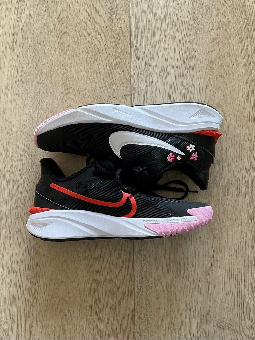 Nike (GS) Star Runner 04 NN SE Black Pink Red